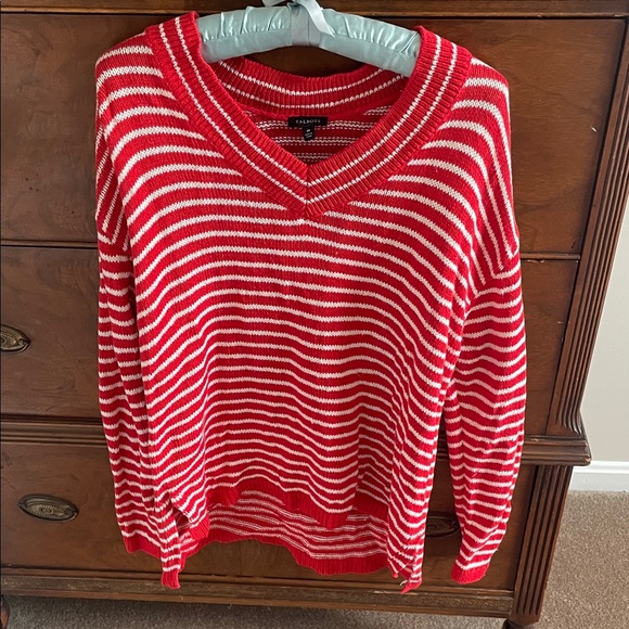 Talbots Red and White V-Neck Sweater - Picture 4 of 4